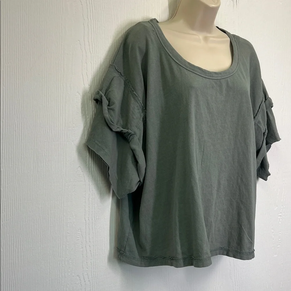 Free People - Scoop Neck Sage Green Lightweight Ruffle Short Sleeve Blouse Small